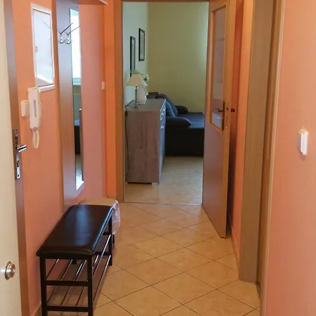 Daire Apartman Karolina Harrachov